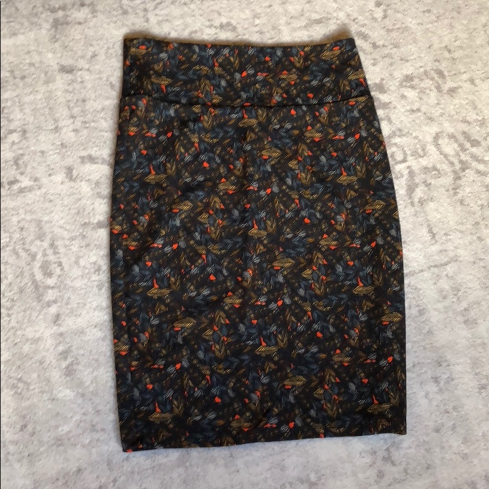 Leaf print pencil skirt